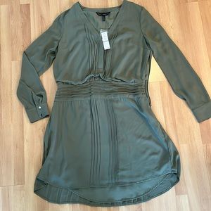 NWT White House Black Market green double lined dress